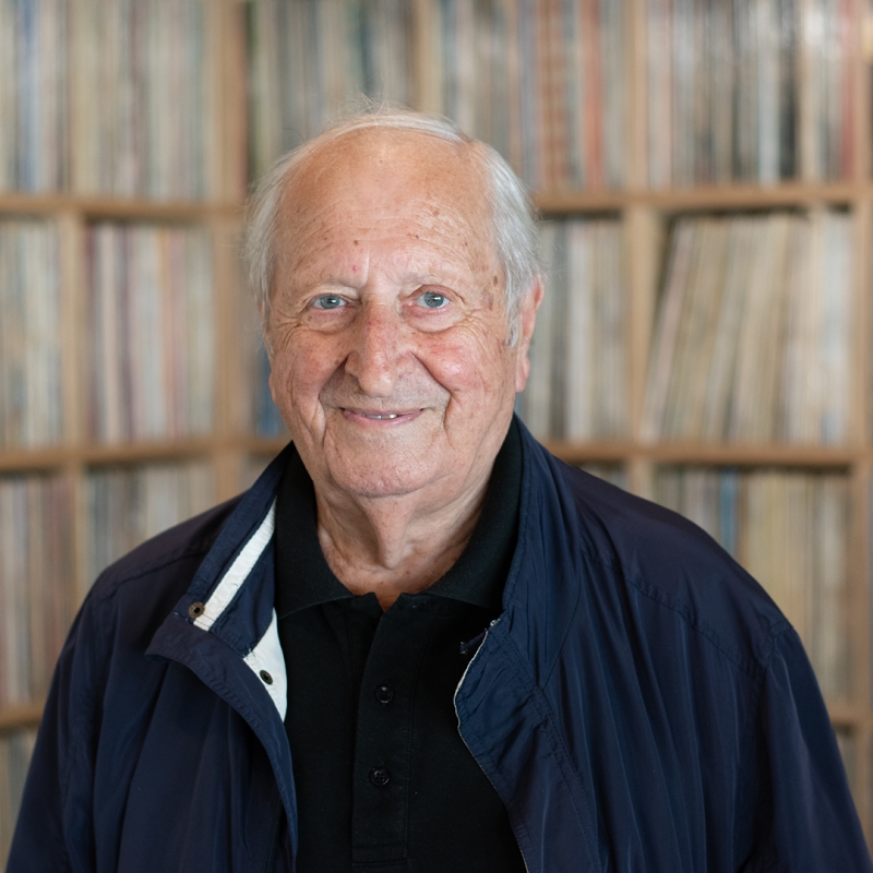 Vira o disco e não toca o mesmo: Arnaldo Trindade