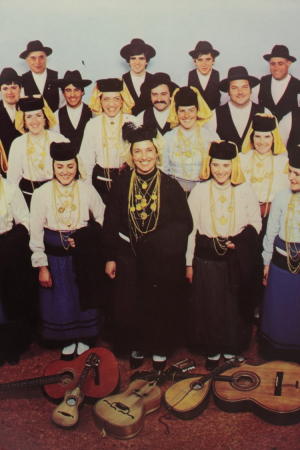Grupo Etnográfico de Cantares e Trajes de Manhouce