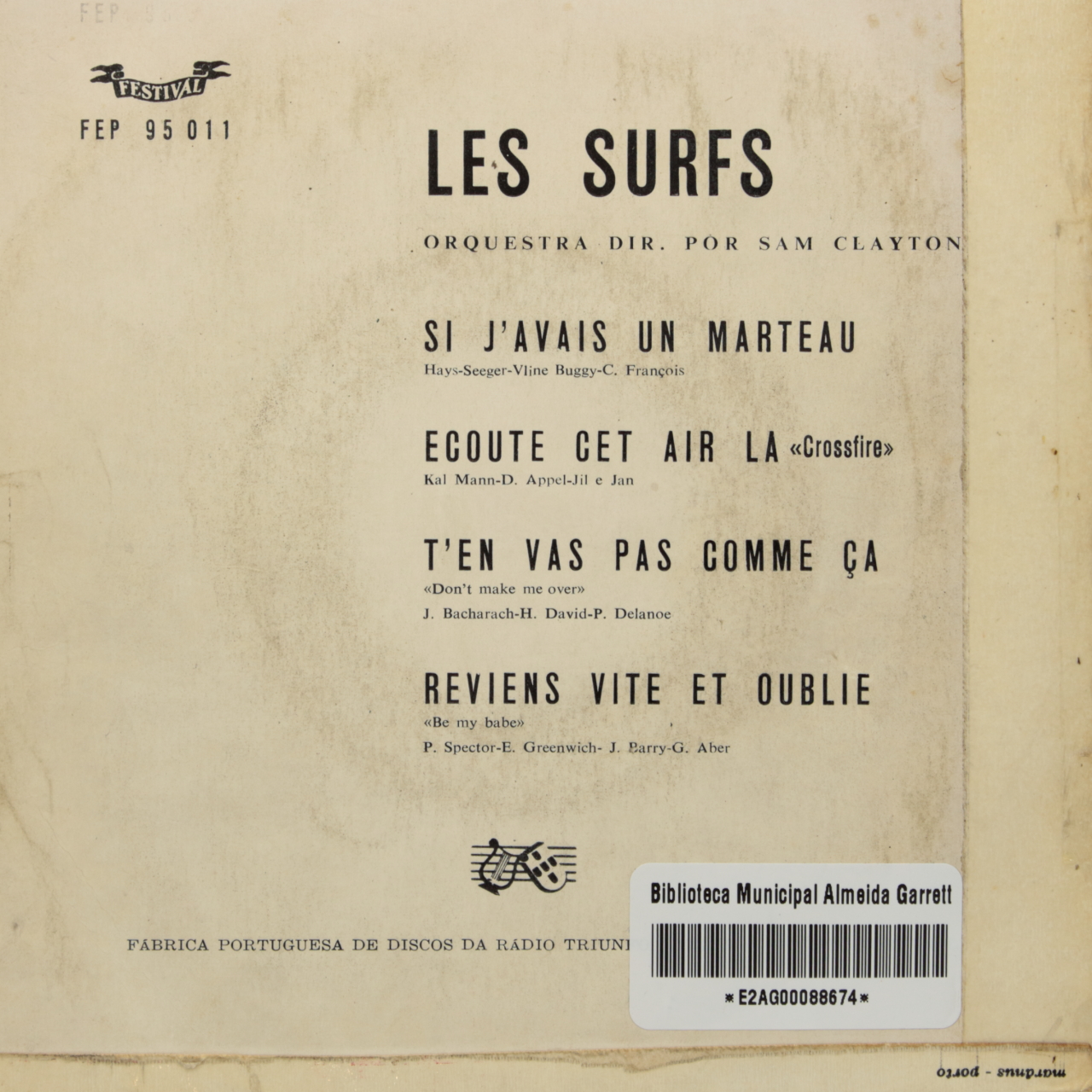 Les Surfs