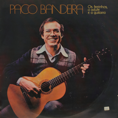 Os ferrinhos, o adufe e a guitarra