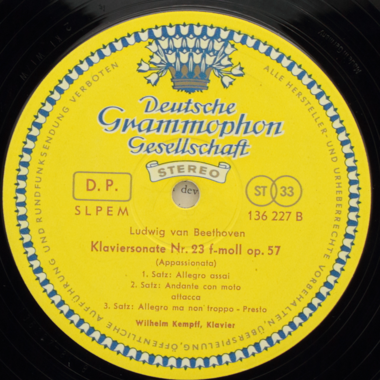 Beethoven: Sonaten Pathétique; Mondschein-Sonate; Apassionata