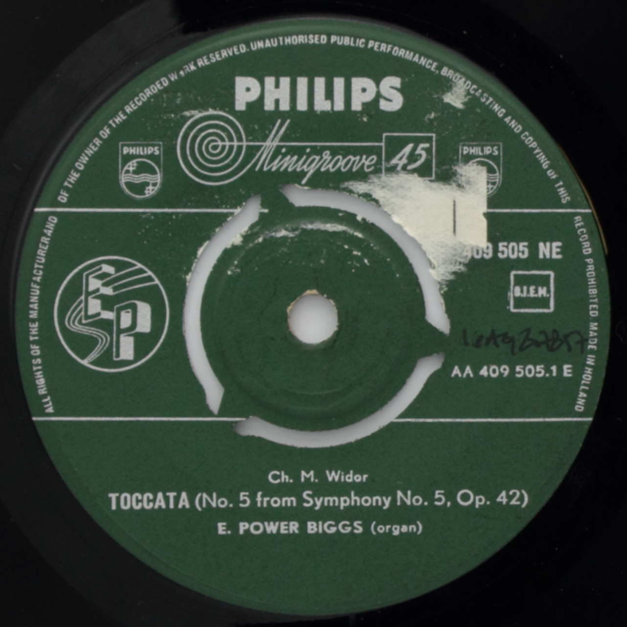 Widor: Toccata Nº 5 from Symphony Nº 5 Op. 42 / Vierne: Final Nº 6 from Symphony Nº 1 Op.14 