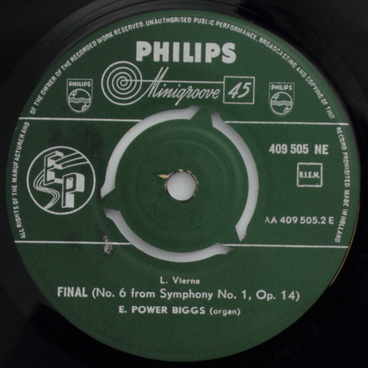 Widor: Toccata Nº 5 from Symphony Nº 5 Op. 42 / Vierne: Final Nº 6 from Symphony Nº 1 Op.14 
