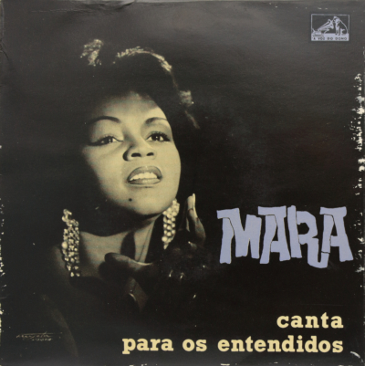 Mara canta para os entendidos