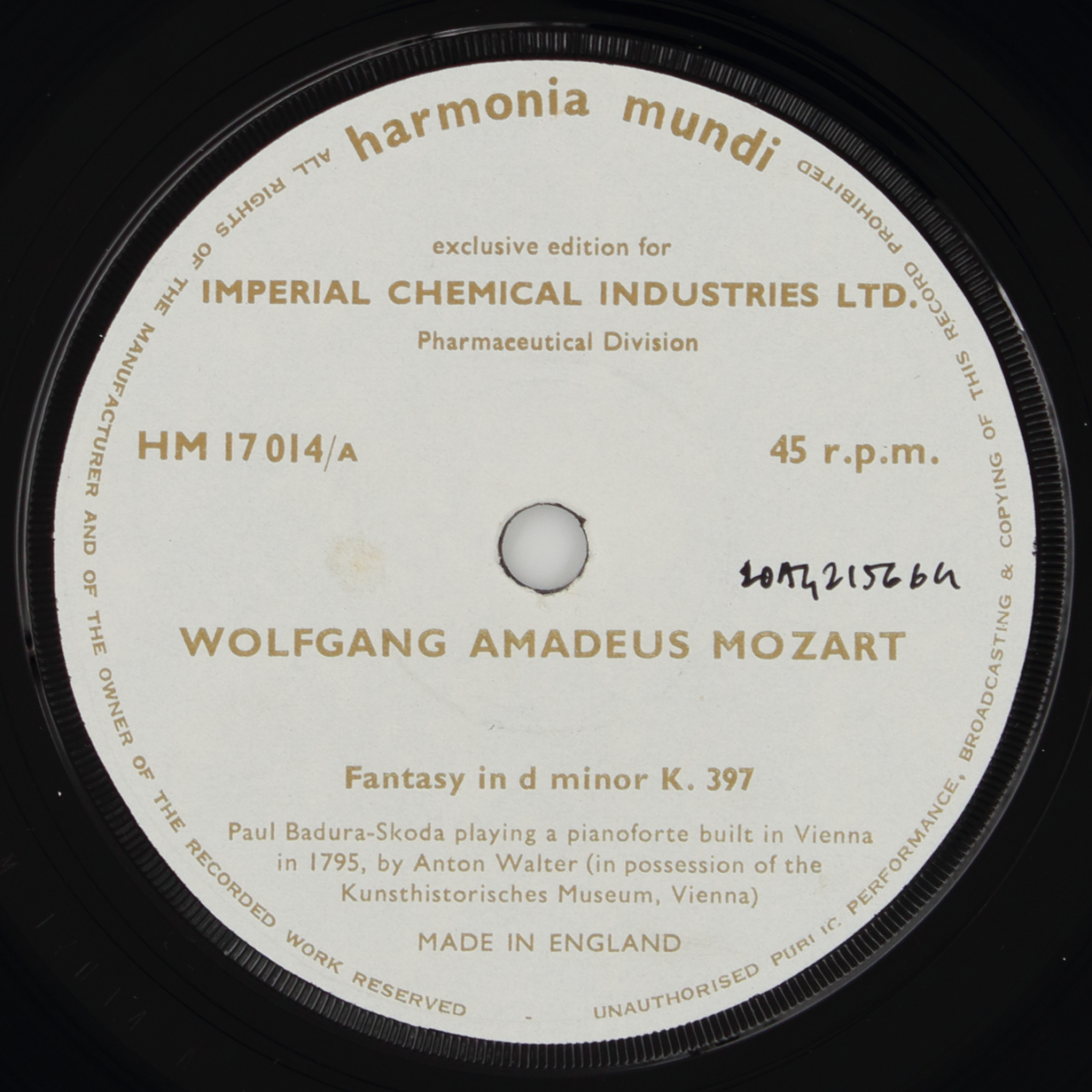 Mozart: Fantasy in D-minor / Rondo in D-major